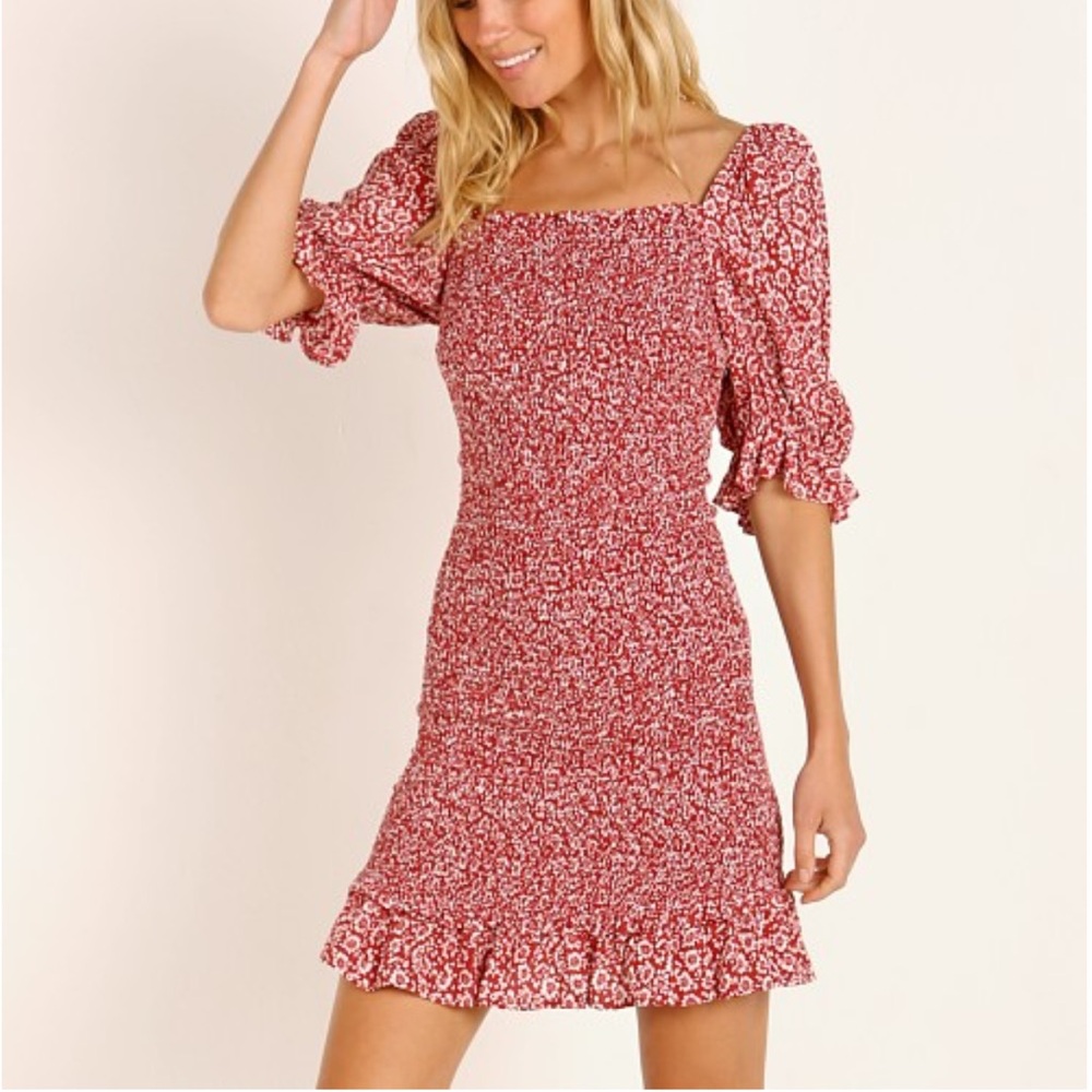Auguste The Label Marlowe Shirred Mini Dress in Red Sunflower‎ Size US 4